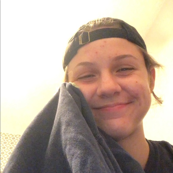 Meet your Posher, V - Picture 1 of 1